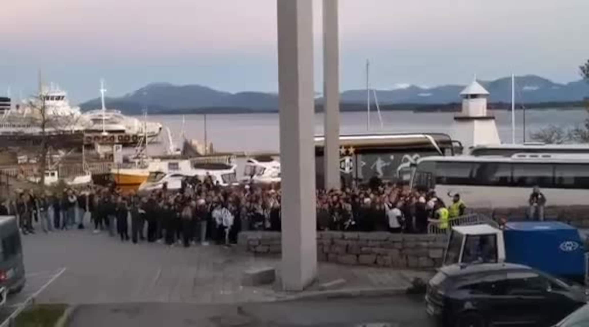 RBK-supporterne synge i Molde