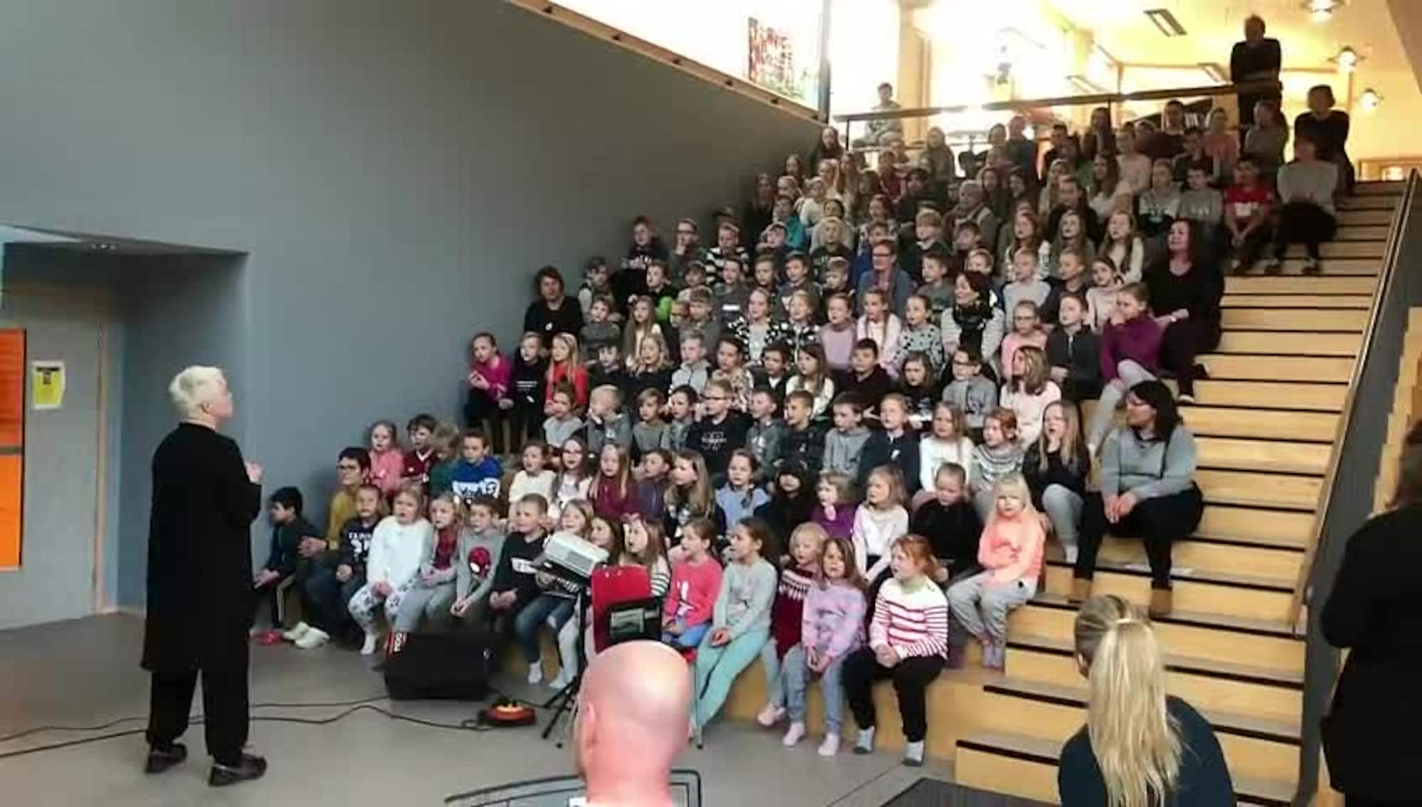 Spellemann-låt i Sagvåg