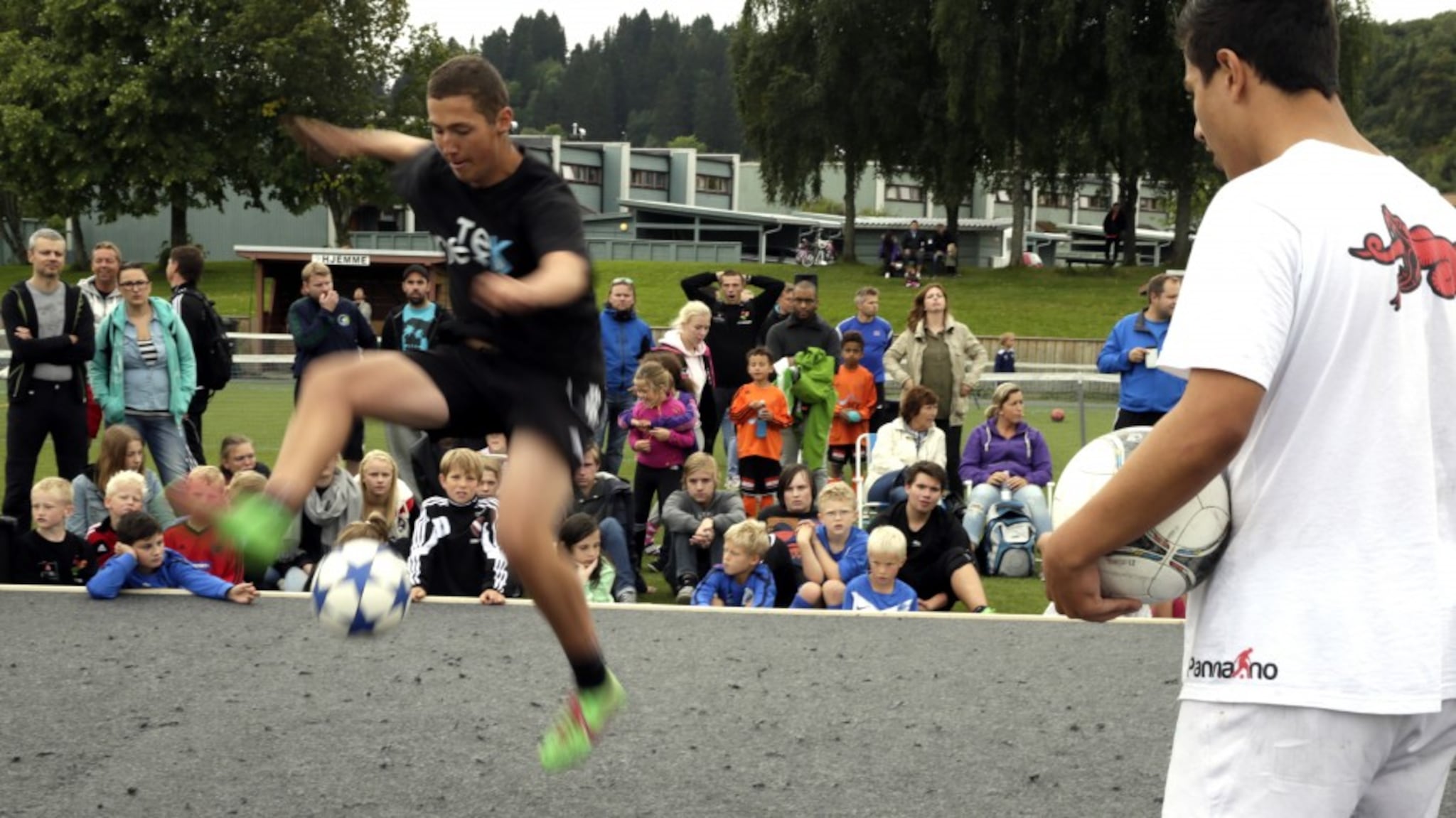 Sjekk disse fotballtriksene