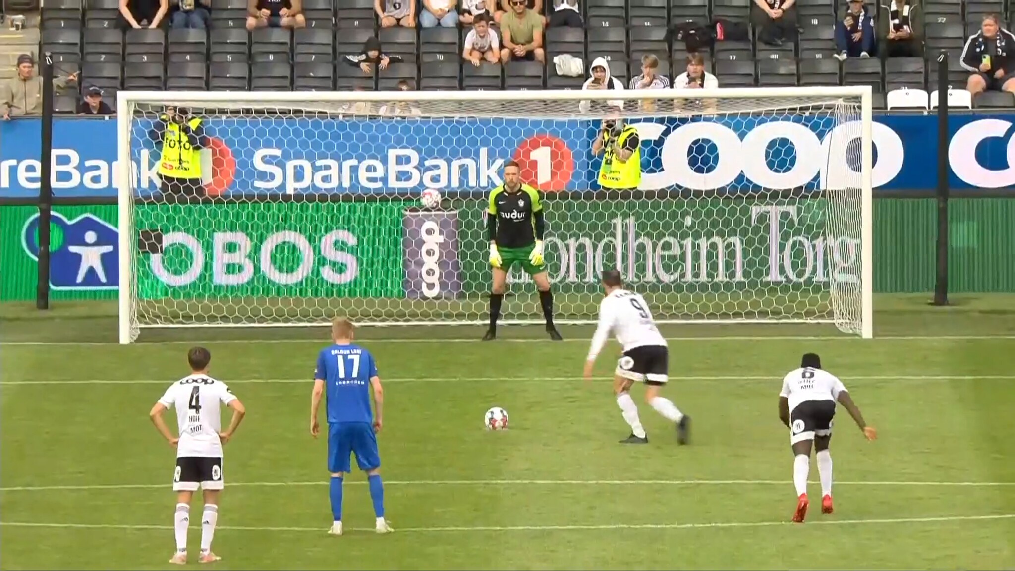 Se høydepunktene i kampen RBK-FH Hafnarfjörður