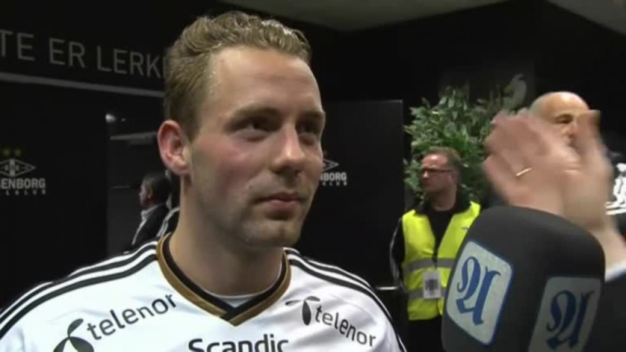 - Vi hadde uflaks som ikke scoret på sjansene våre