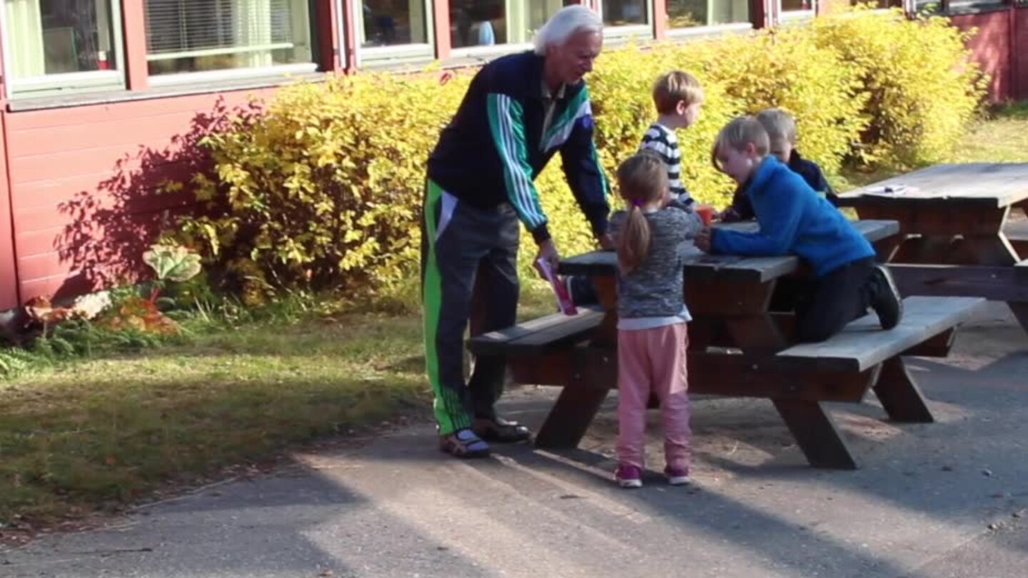 Rett på sak: Håkon (79) akter ikke å gi seg i jobben