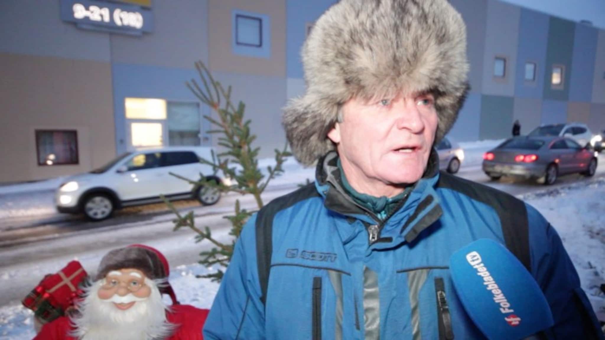 Tregt salg av juletrær