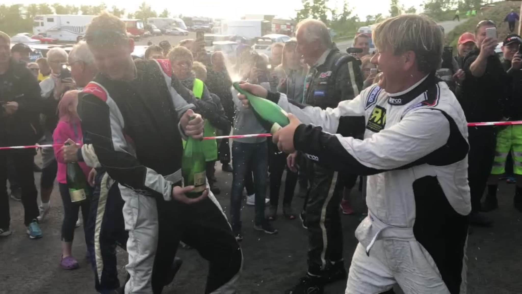 – Å samle så mange tusen er fantastisk