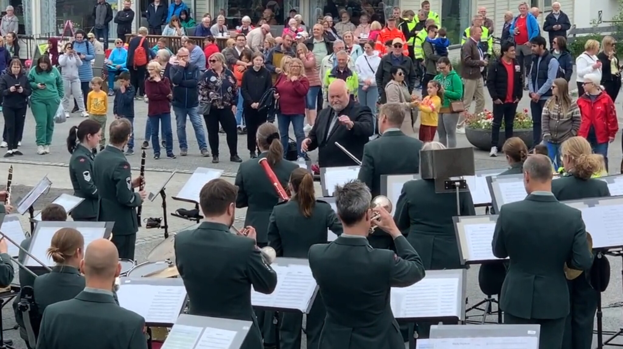 Hærens musikkorps gjestet Finnsnes