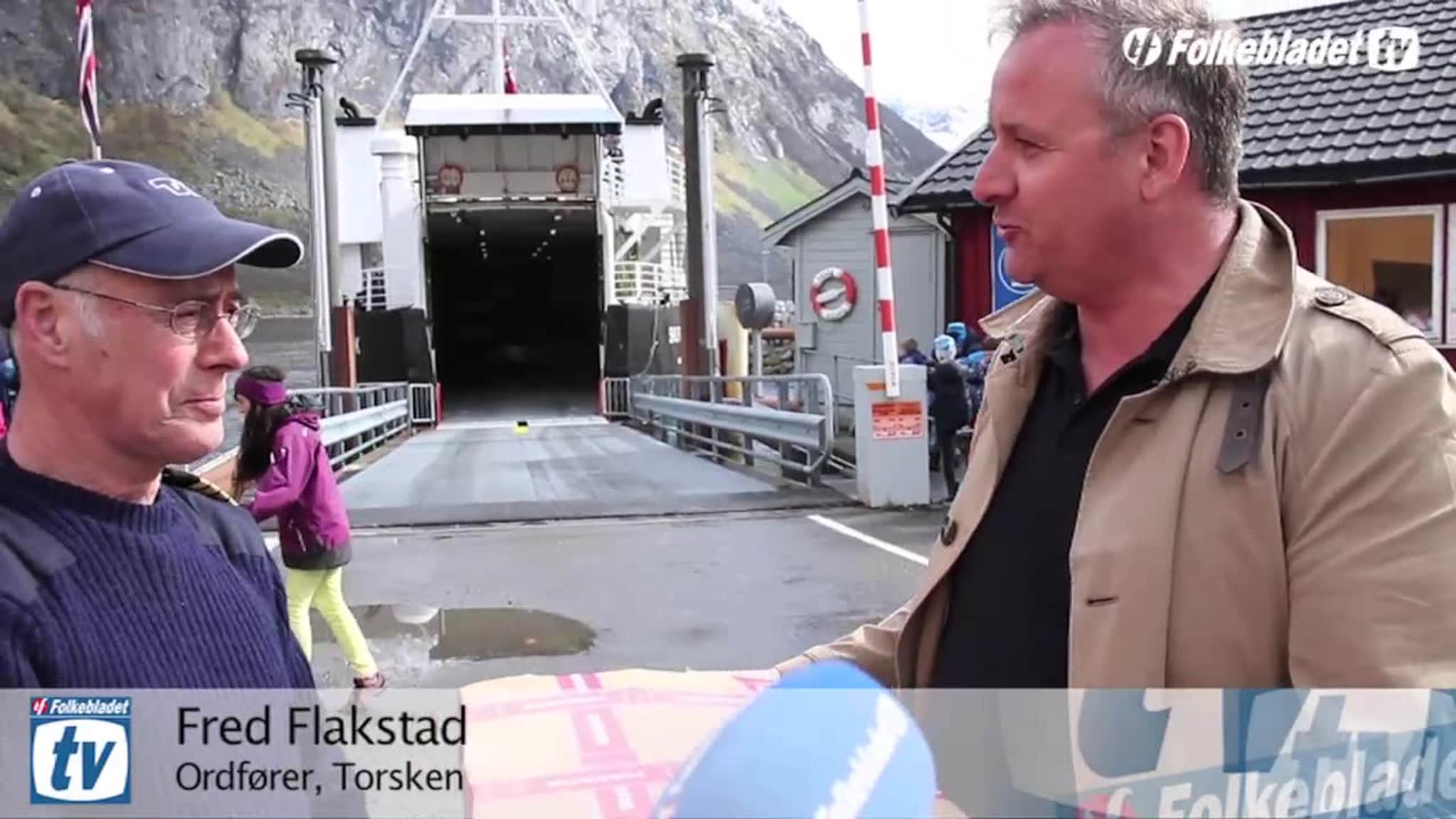 Fest i bygda da ferga kom