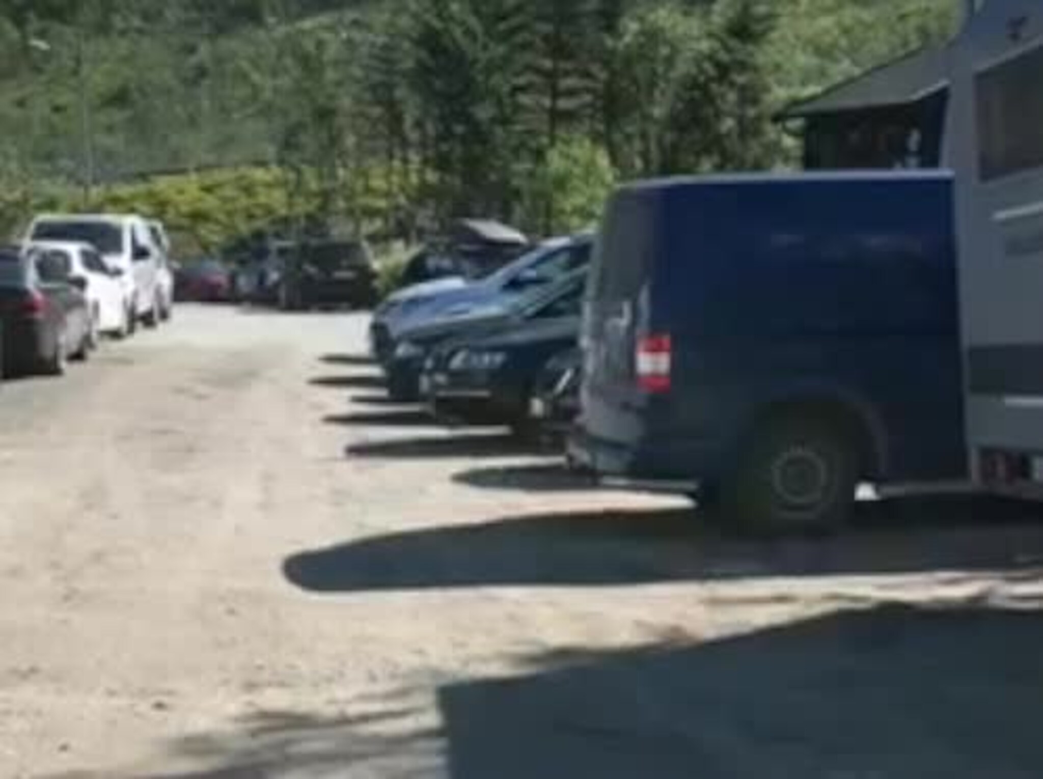 Sjekk parkeringskaoset ved dette kjente fjellet