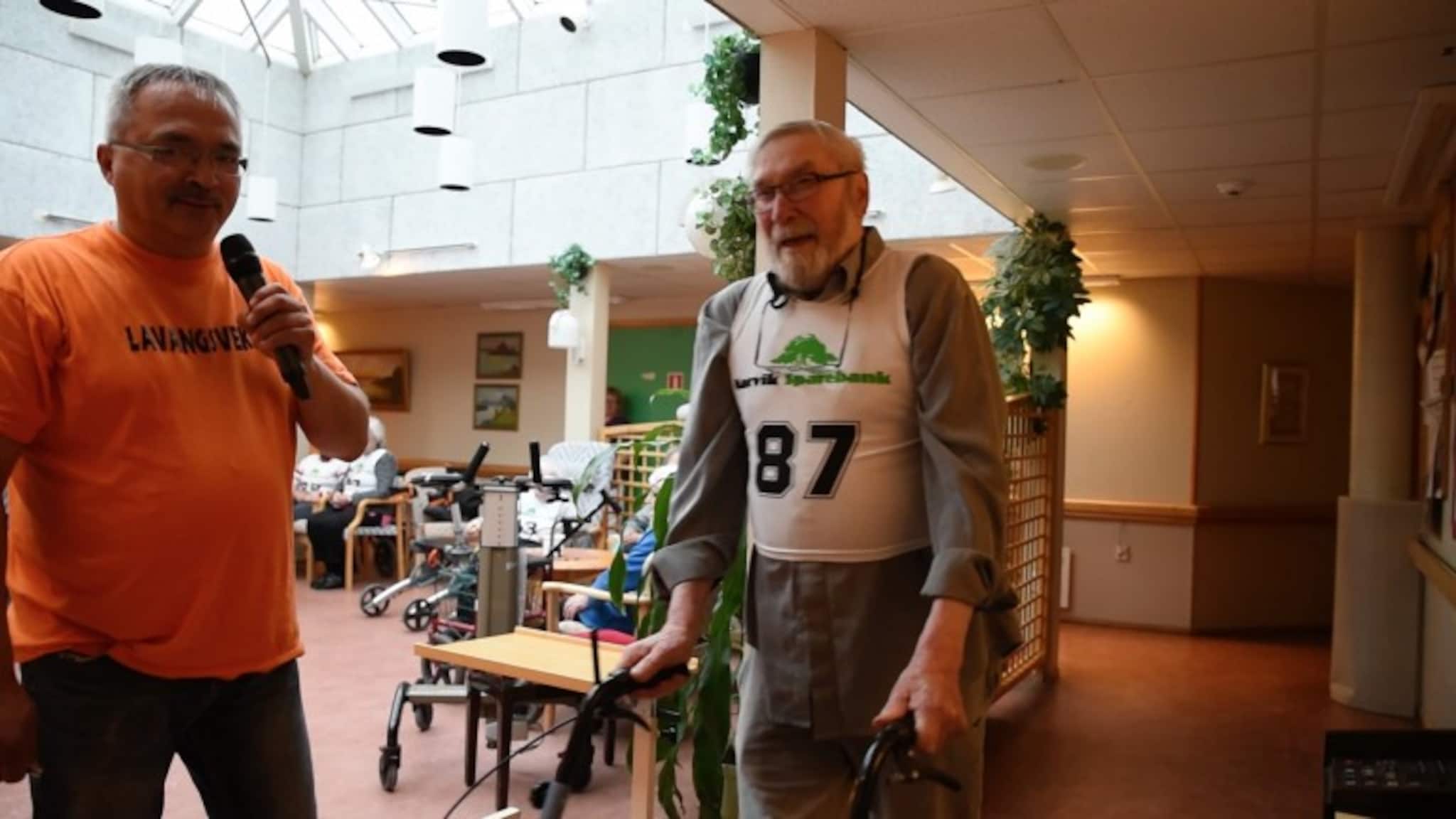 Full fres på rullatorløp