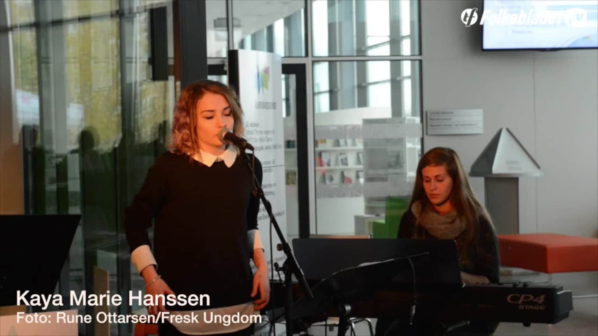 Unge og freske sangtalenter på scenen
