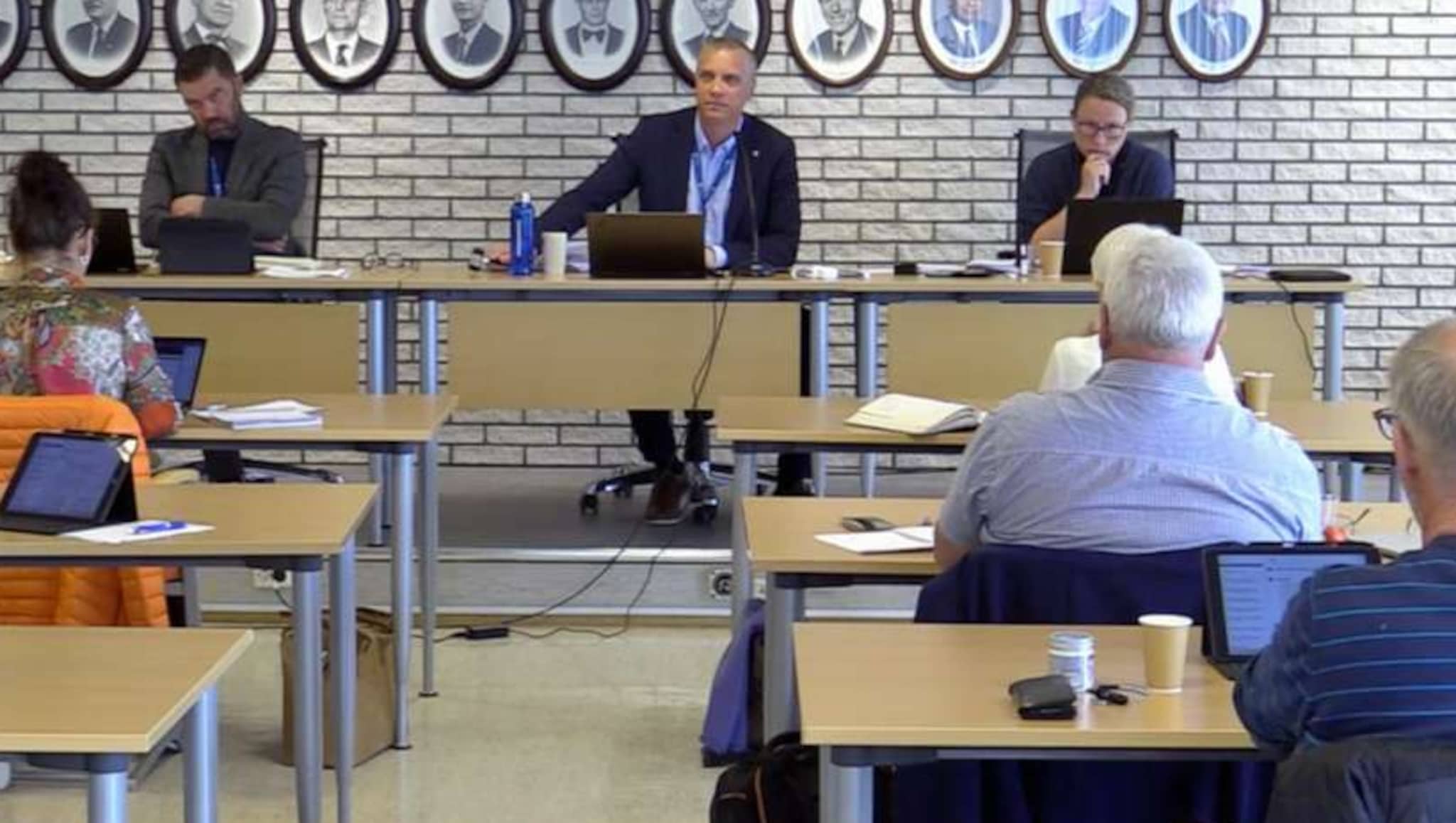 Opptak: Formannskapet i Senja kommune møtes