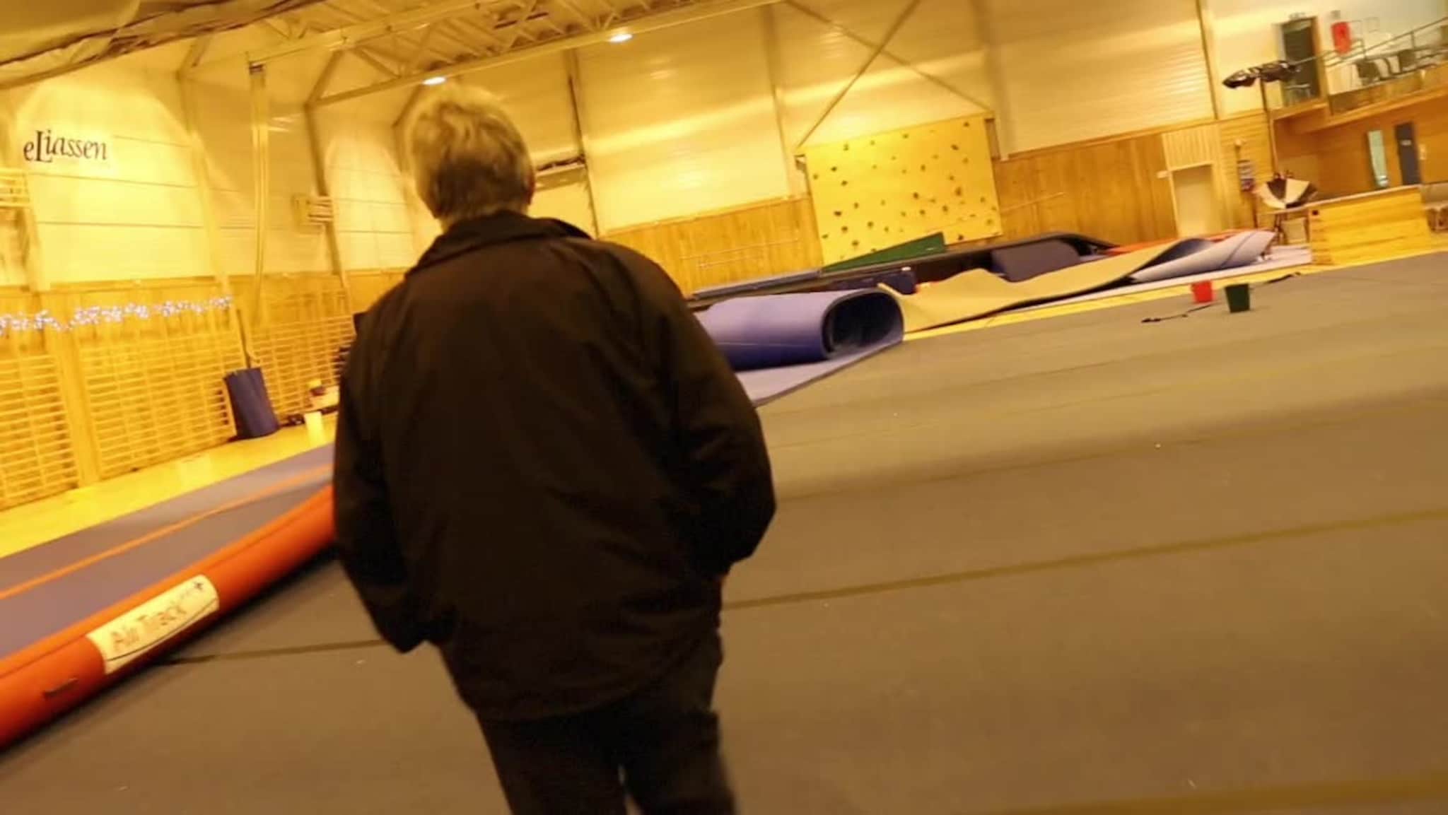 Fikk storlekkasje i hallen