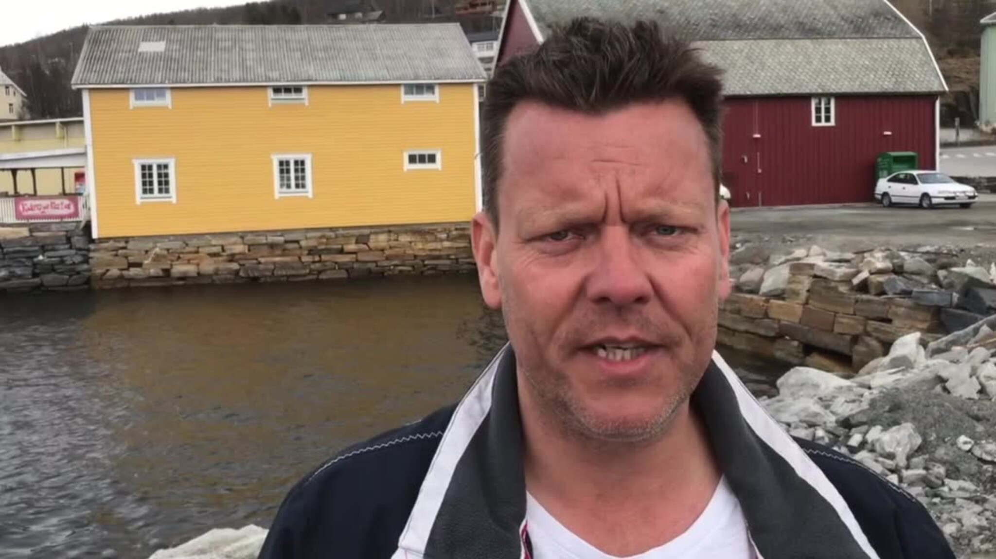 Satser på å huse 2.000 innendørs