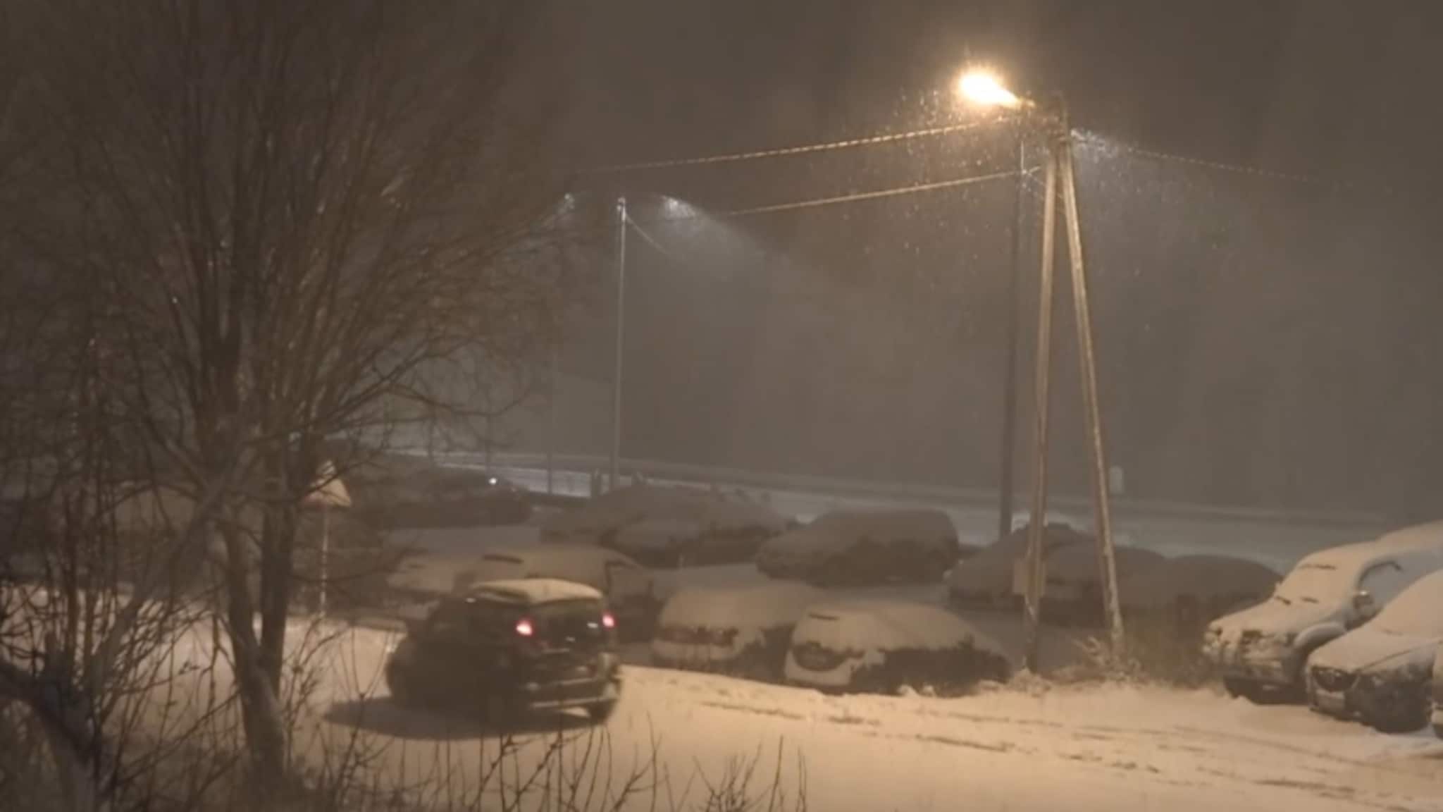 Opptak: Det snør det snør, tiddelibom...