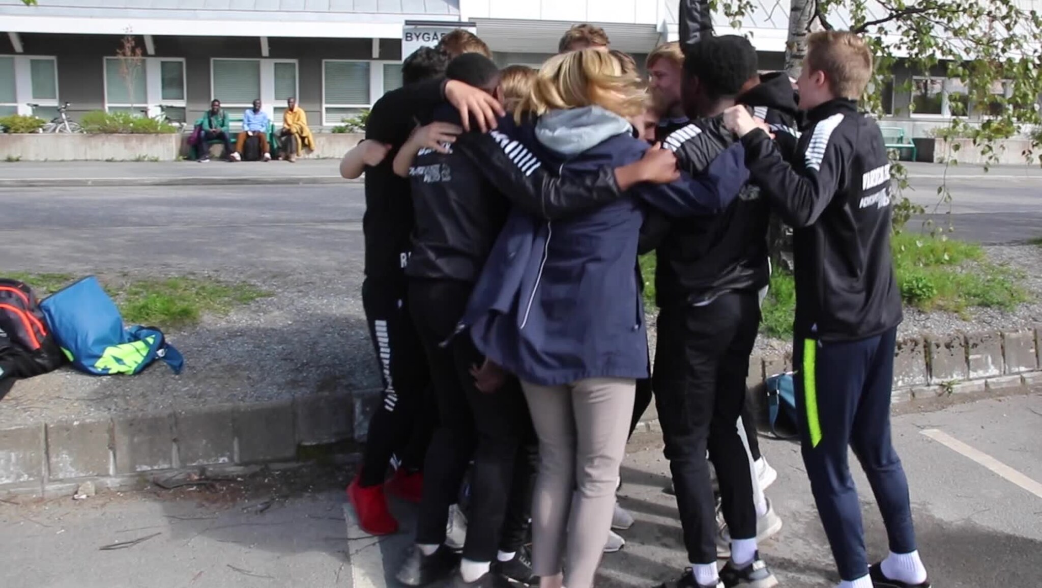 Her jubler Varden-guttene etter enorm gladnyhet