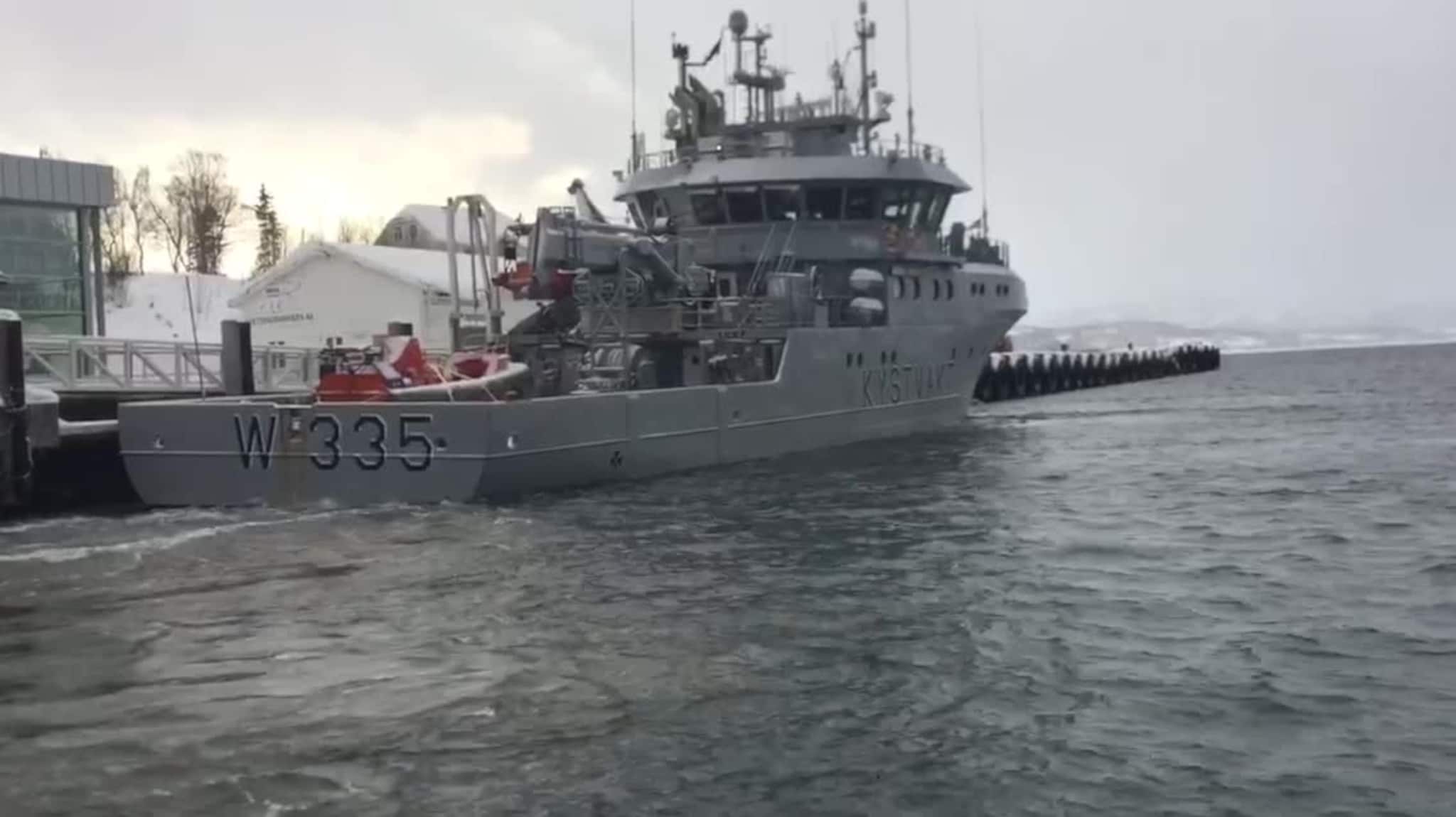 Kystvakta hjalp hurtigbåtene