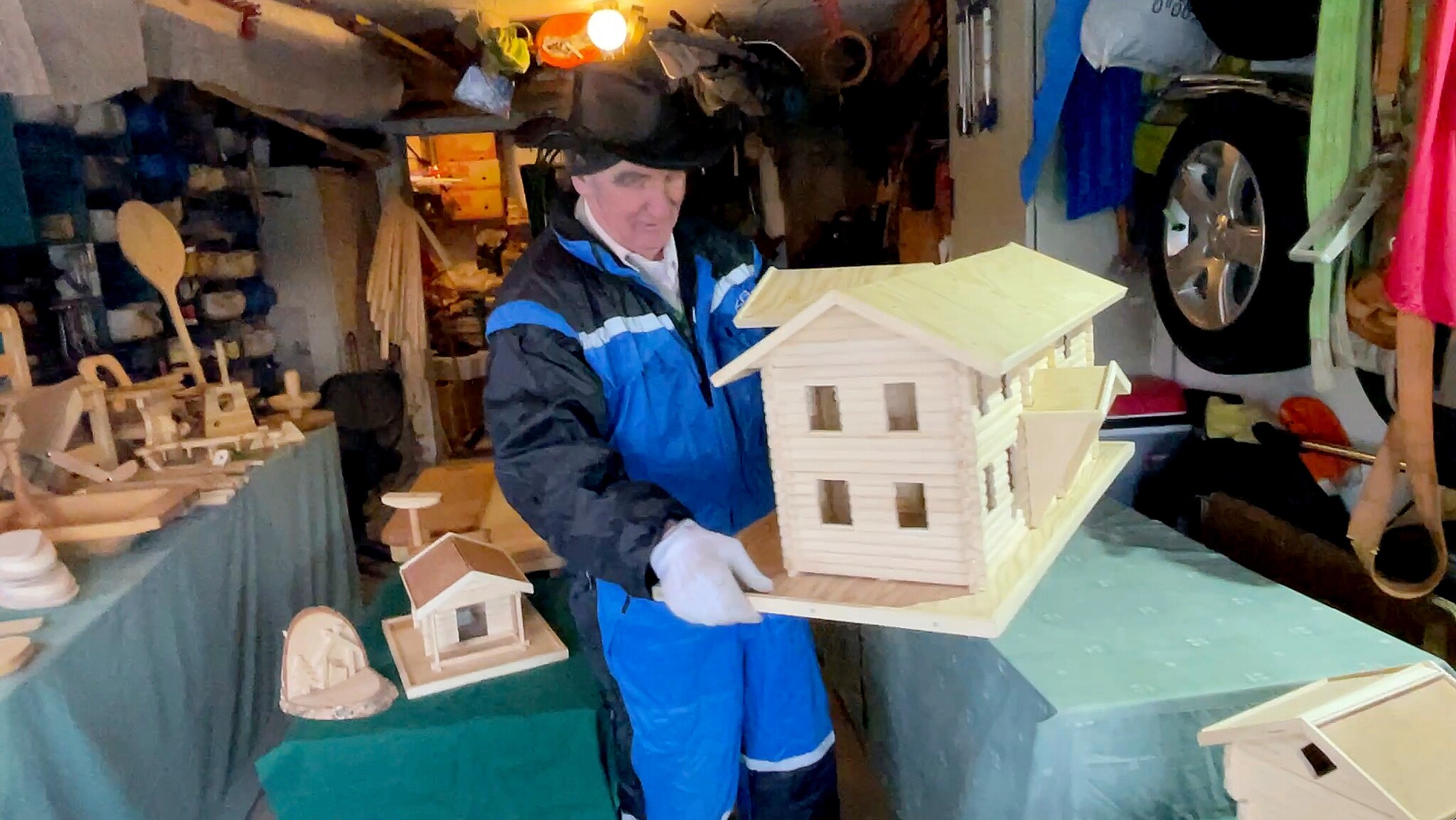 Rasmus er en tusenkunstner med tre