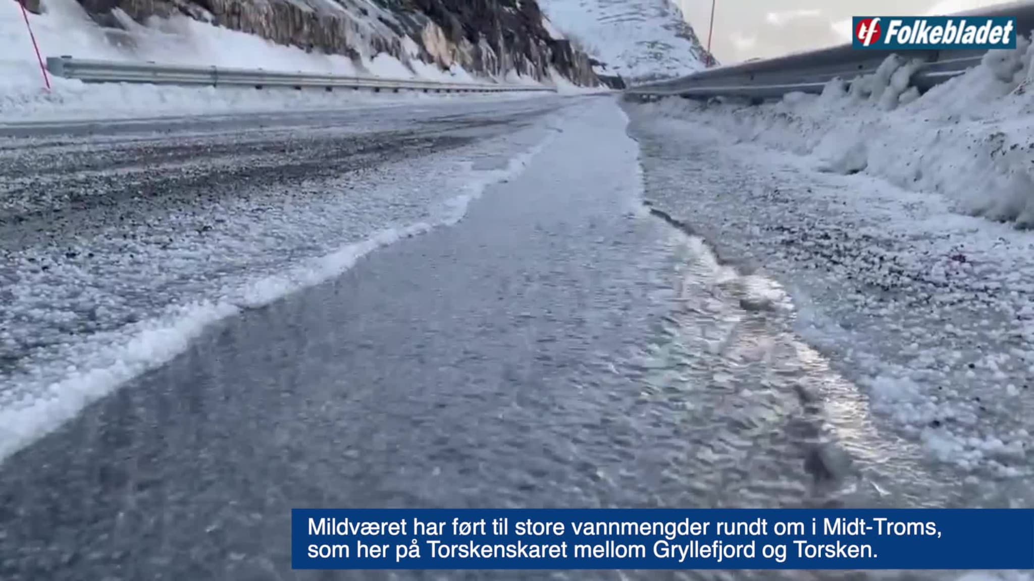 Jobber på spreng for å holde vannet unna