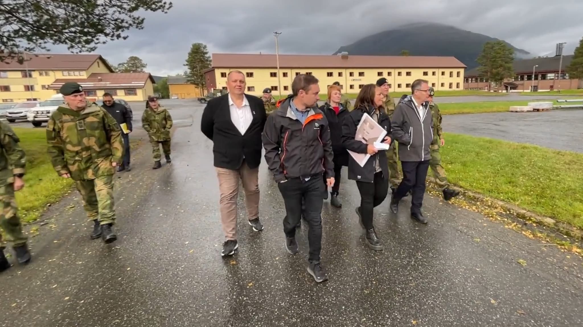 Statsråden hadde med seg gladnyhet til innlandet: – Det er en veldig bra dag