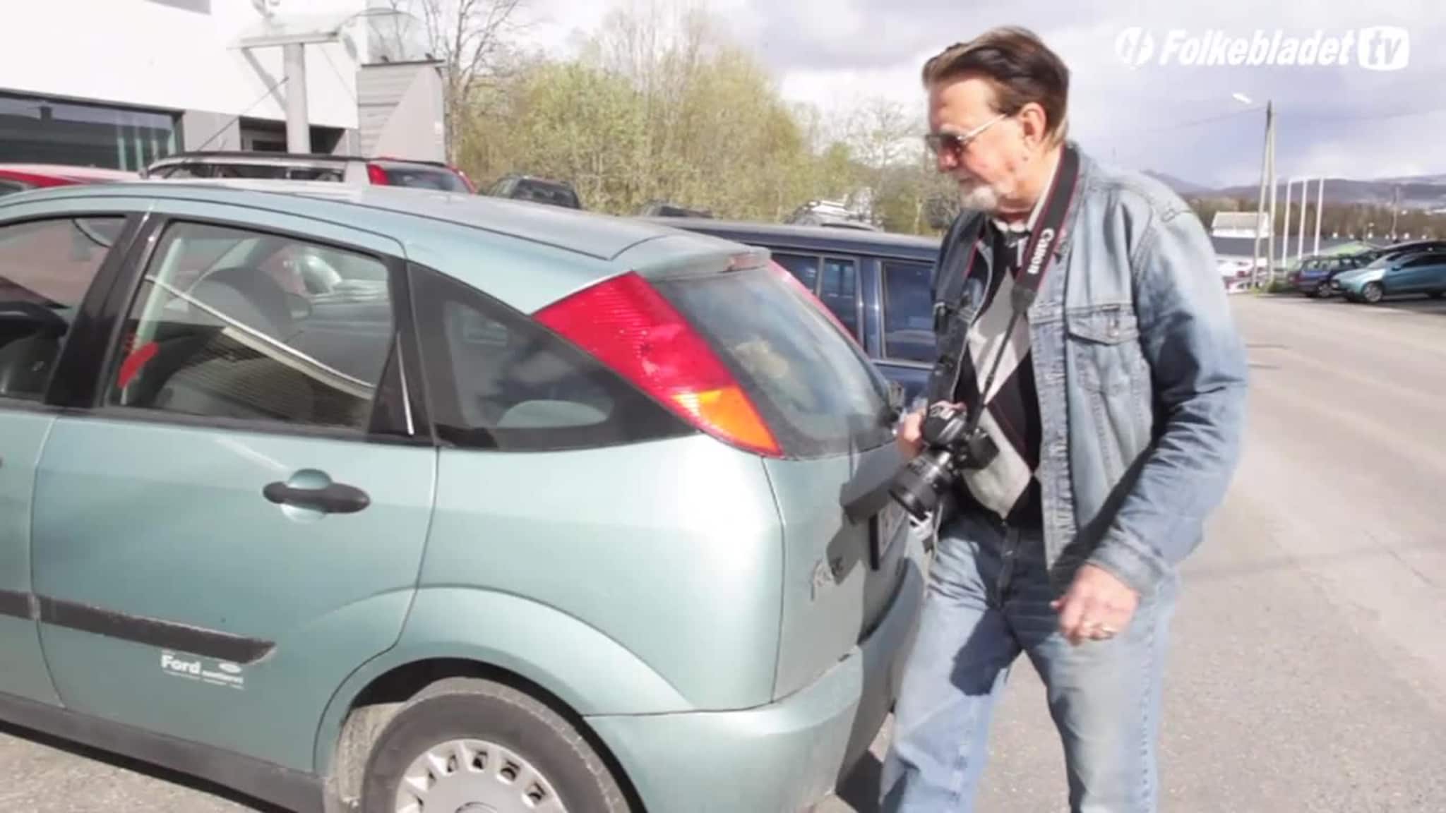 Birger (83) med revolver-intervju nr. 1.000