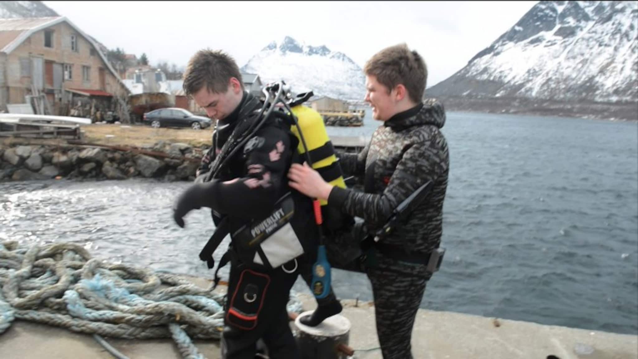 De feirer en våt påske