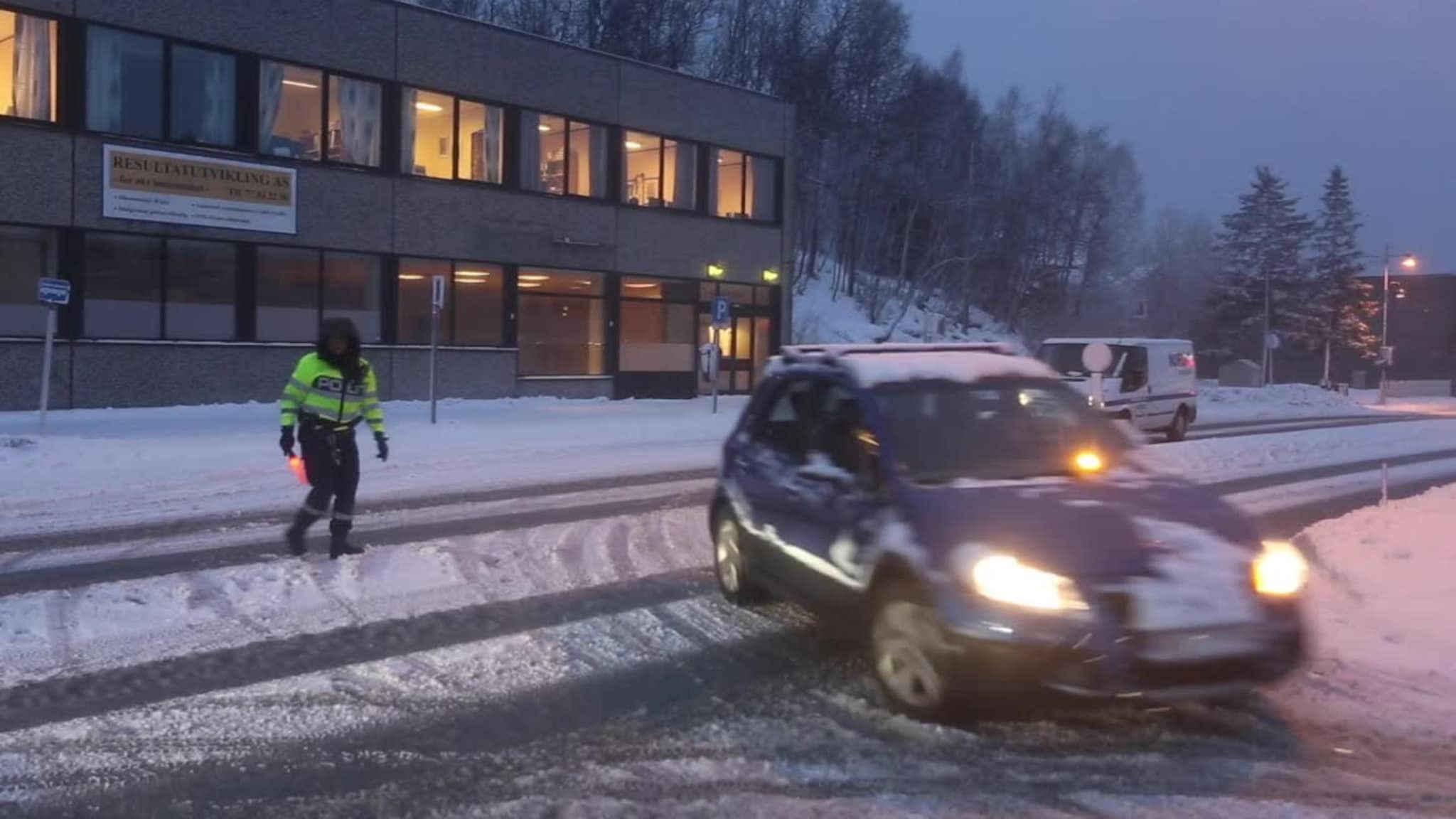 Sjekket mobil- og beltebruk i bil