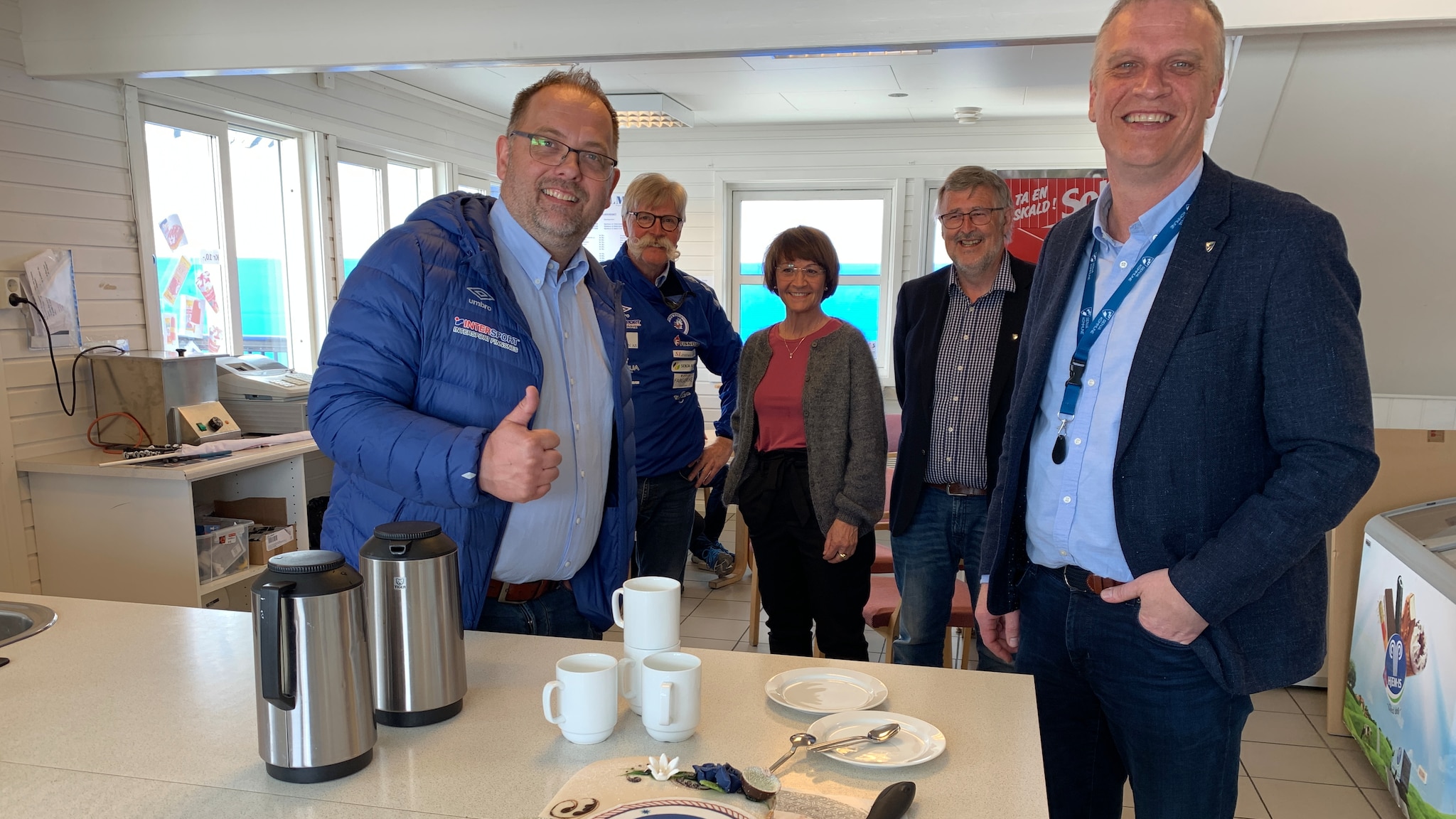 Gang- og sykkelvei-nyhet sørget for kakefest hos FK Senja