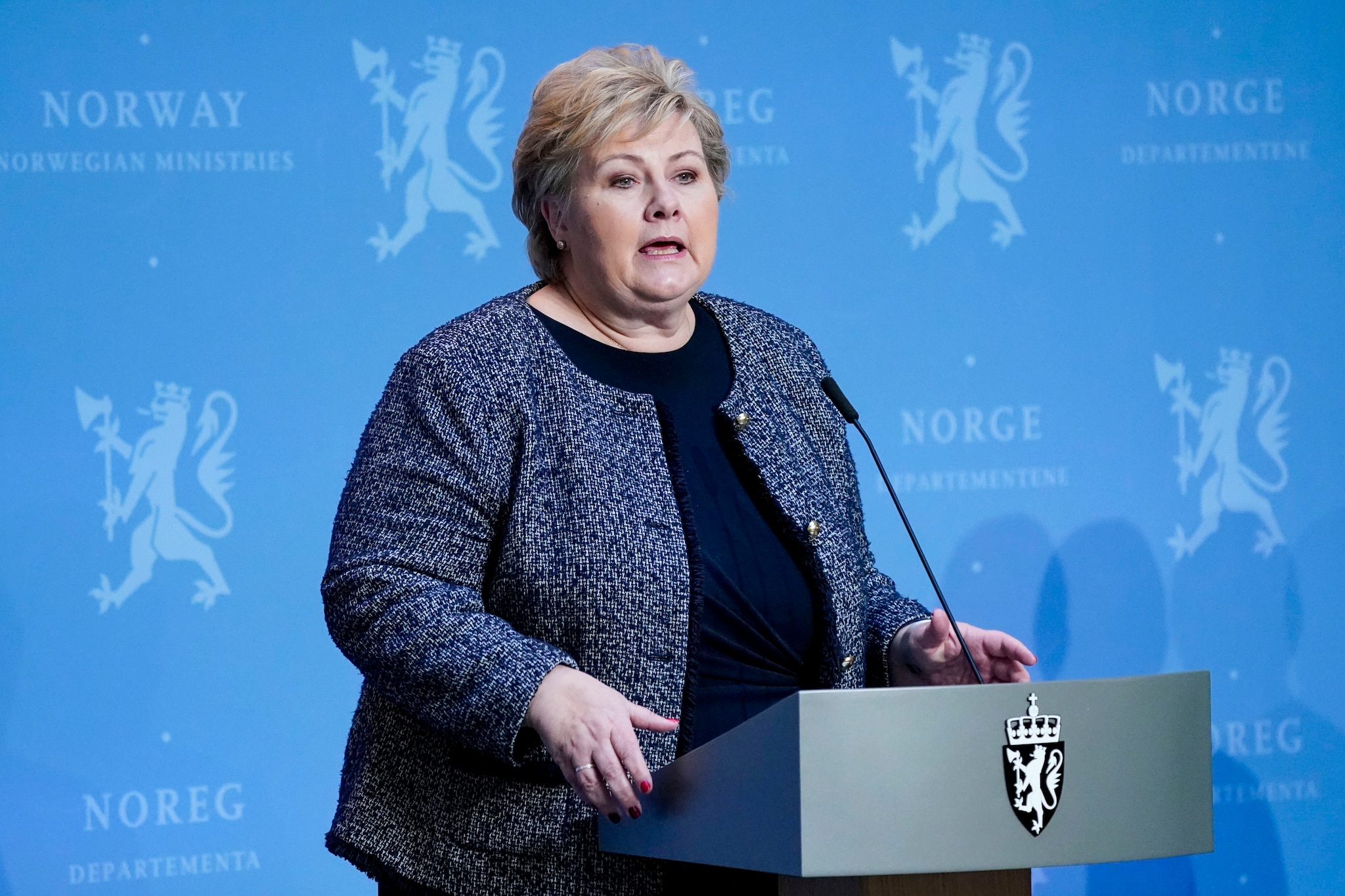 Se kl.14.00: Statsministeren og helseministeren med siste nytt om reiser og ytterligere åpning av virksomheter
