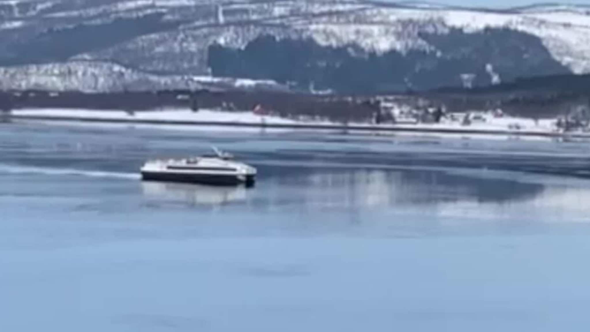 Her er hurtigbåten ikke fullt så hurtig