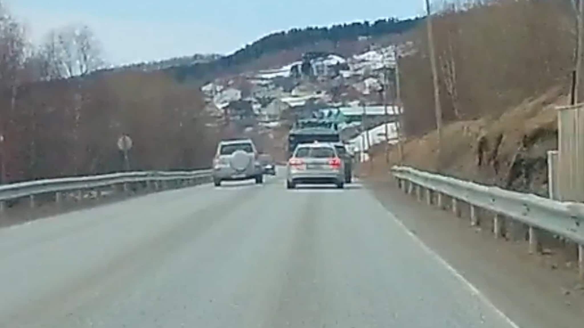 På hengende håret — her går det nesten helt galt