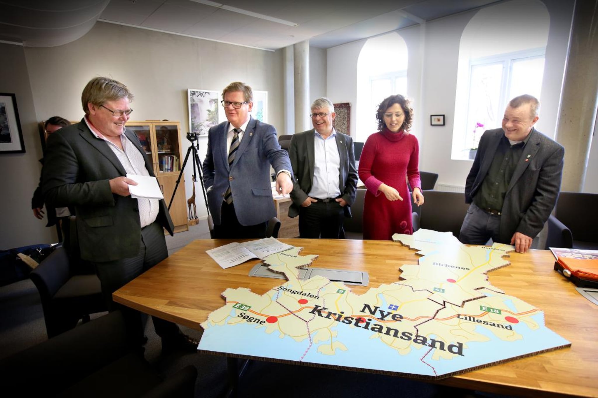 Se sendingen om kommunesammenslåing i opptak her