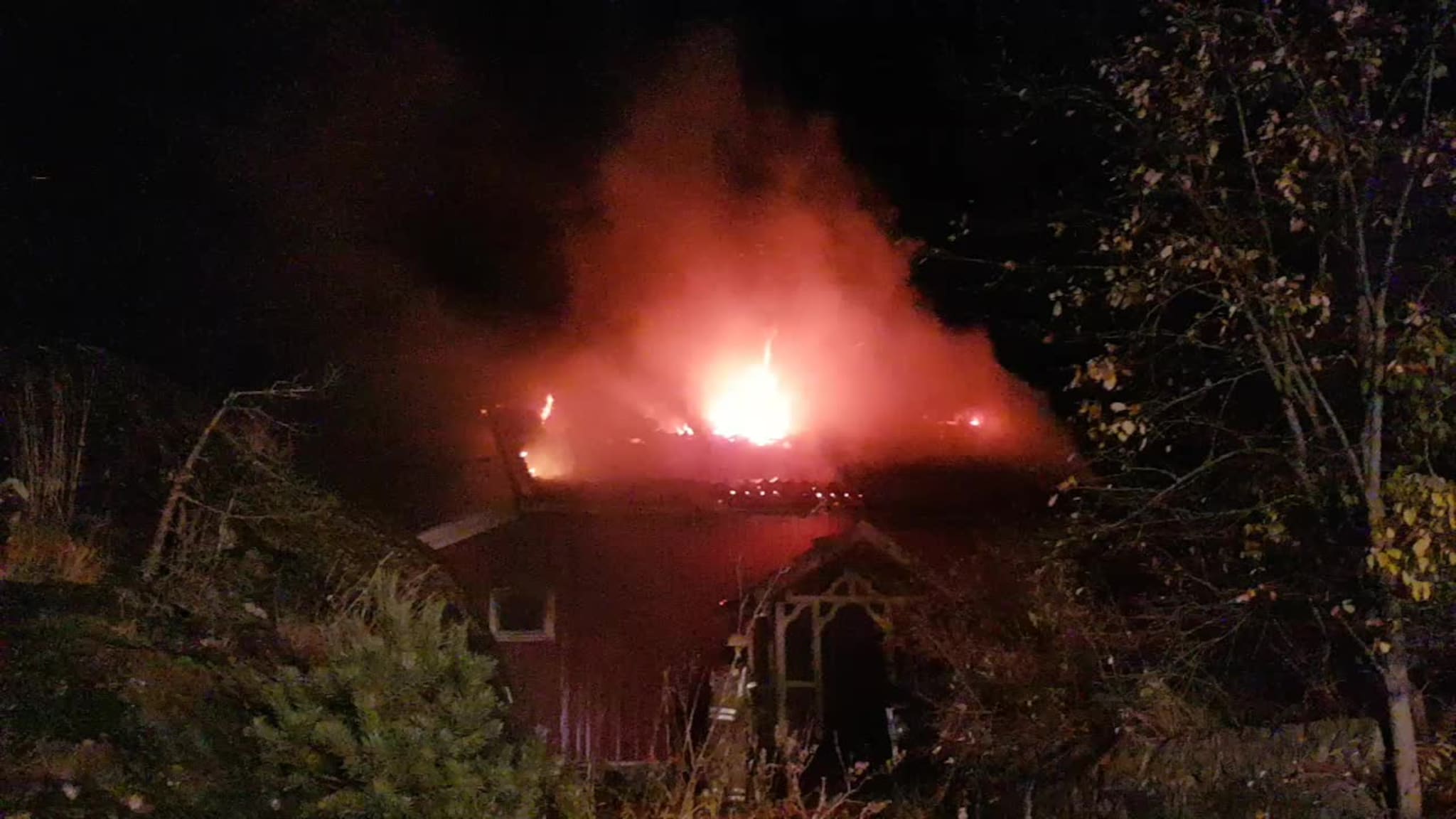 Hus overtent på Dyvigodden
