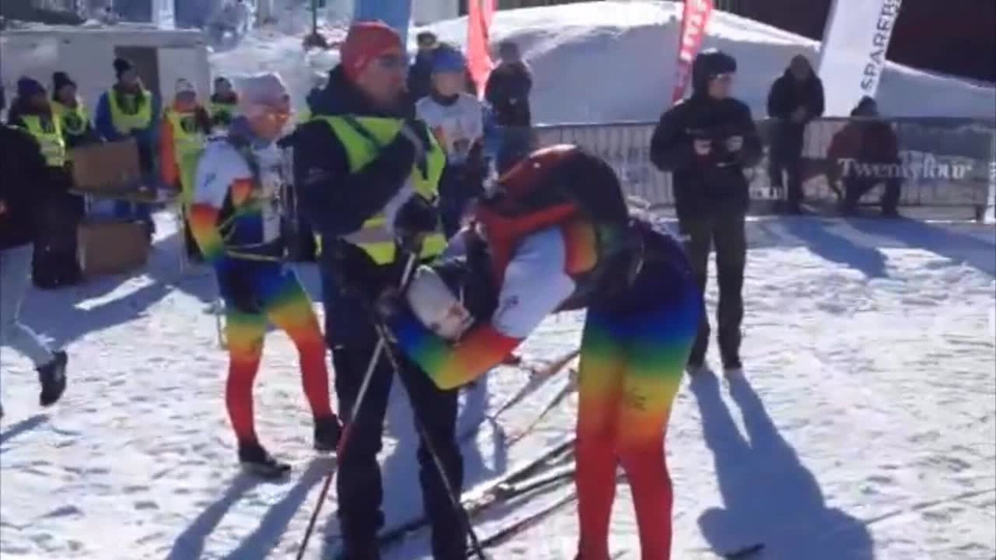 Tok innersvingen på skigymnas-elever