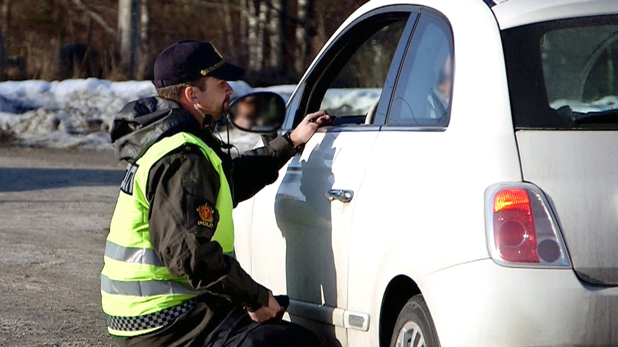 Her ryker sertifikatet på vei til Hovden