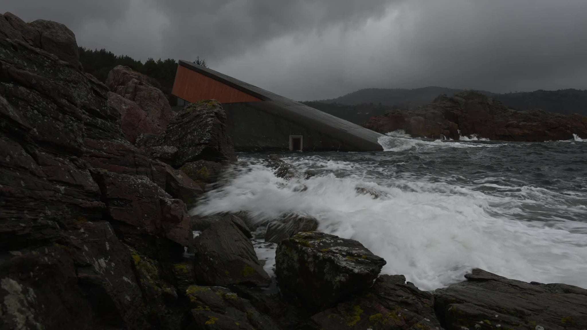 Stormfullt år for Michelin-restauranten Under