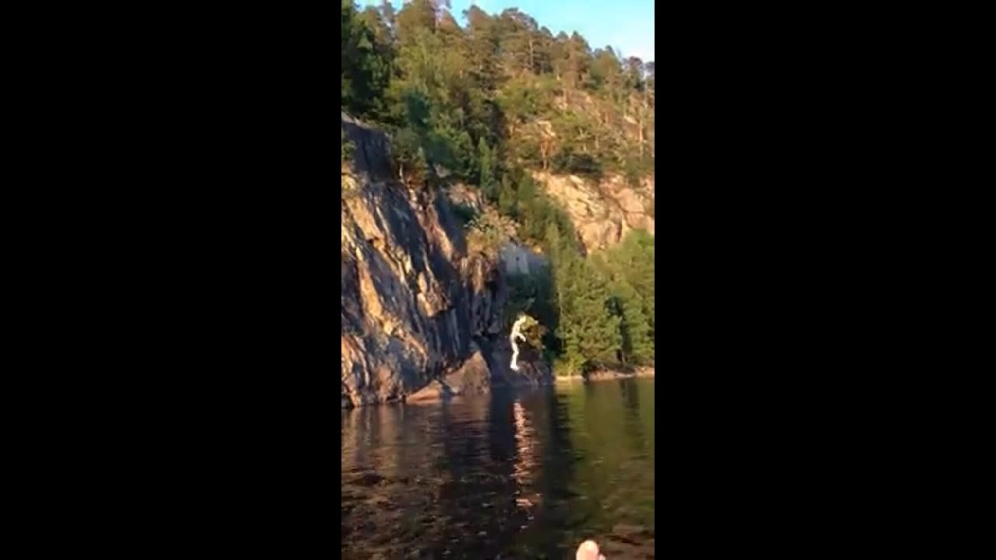 Salto fra 12 meters høyde
