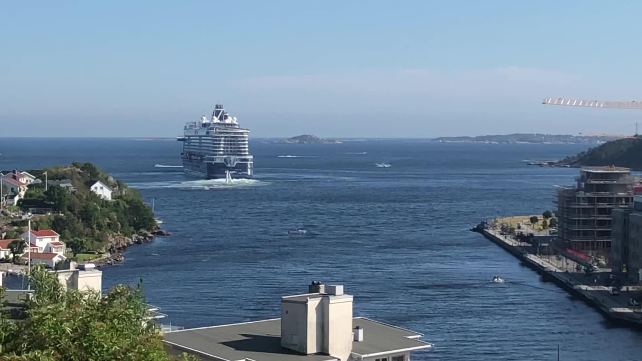Cruiseskip snudde utenfor Galgebergtangen