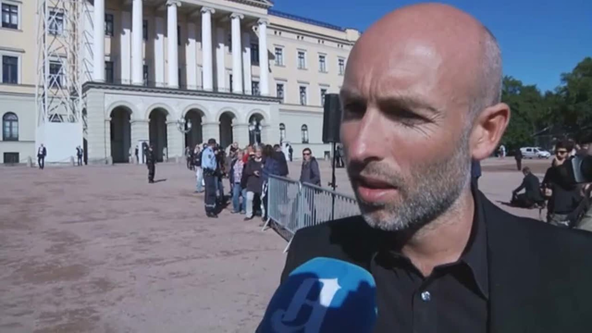 - Støre risikerer å bli upopulær