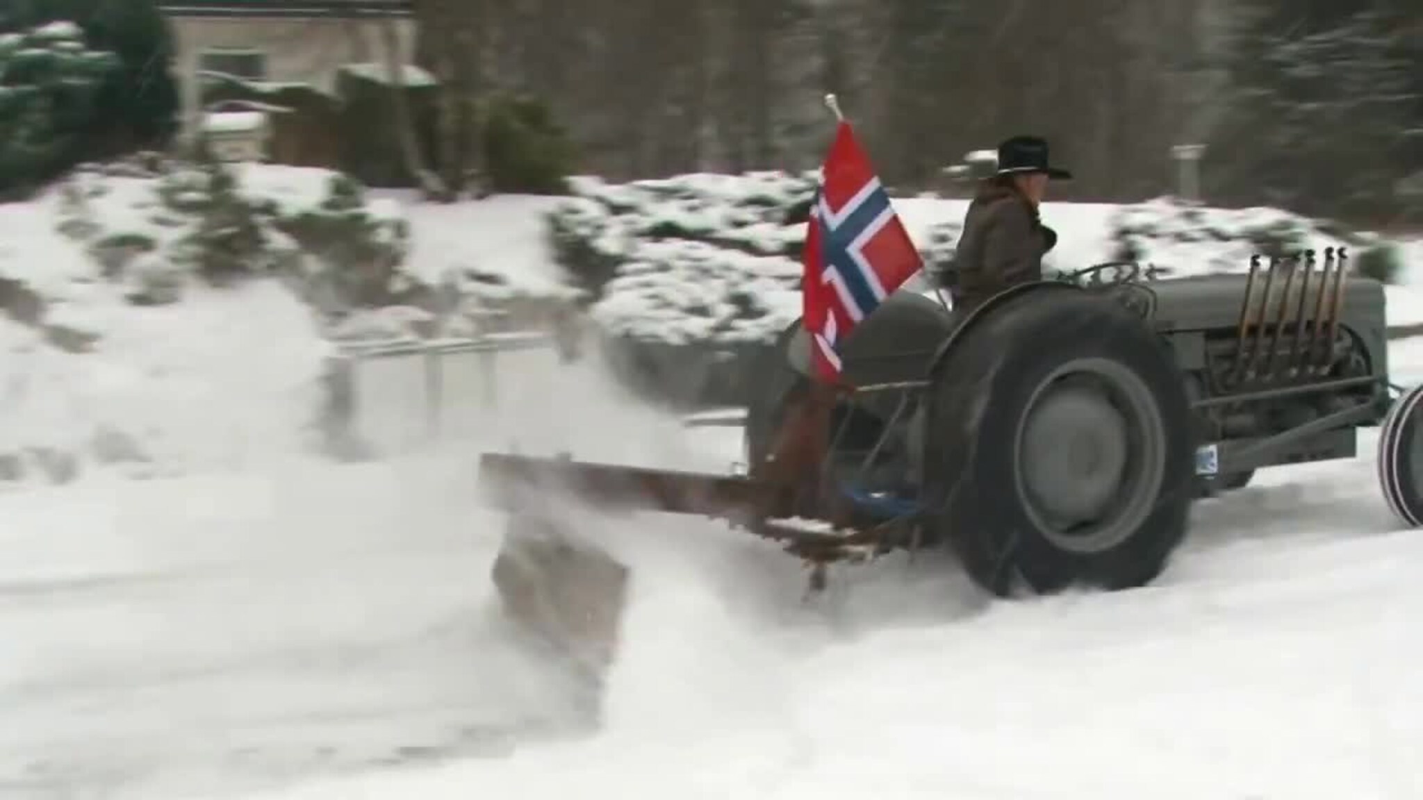 Slik blir man kvitt snøen i Lyngdal