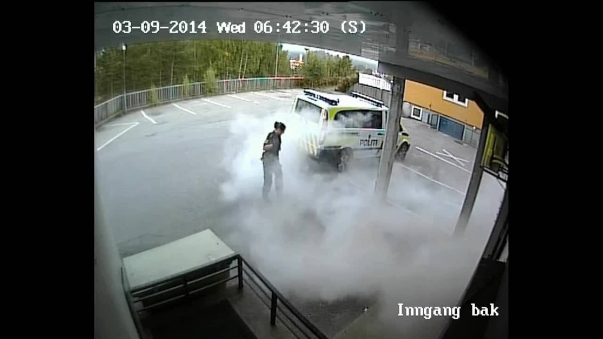 Barrikaderte seg på legevakta og angrep politiet