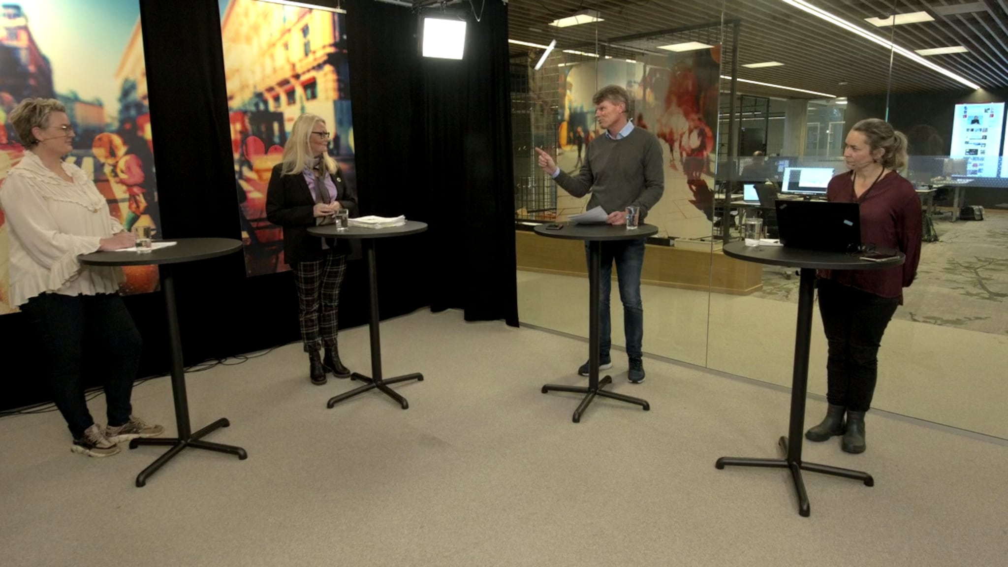 Se handelsdebatten i opptak