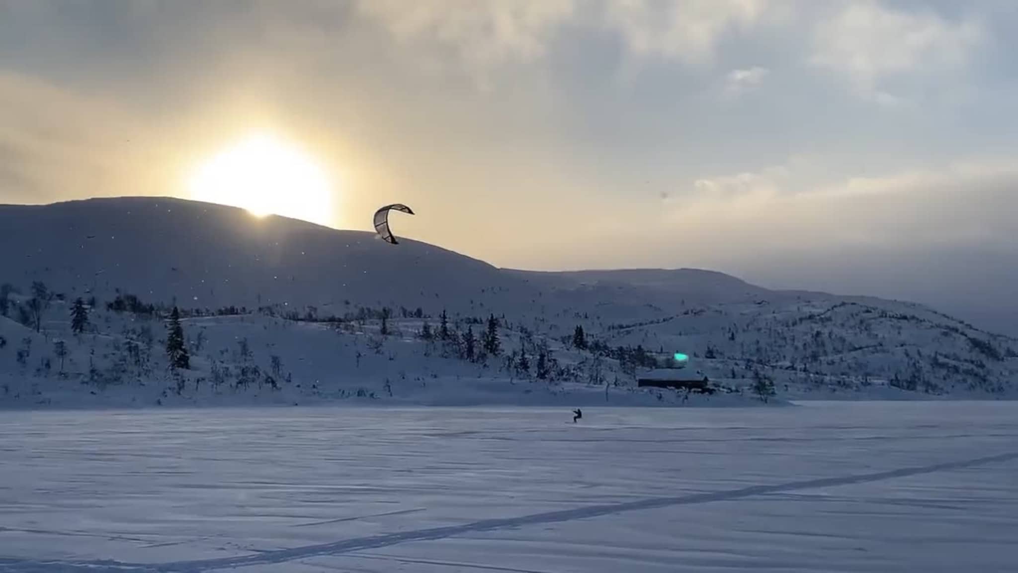 Snøkiting på Myklevatnet, Brokke