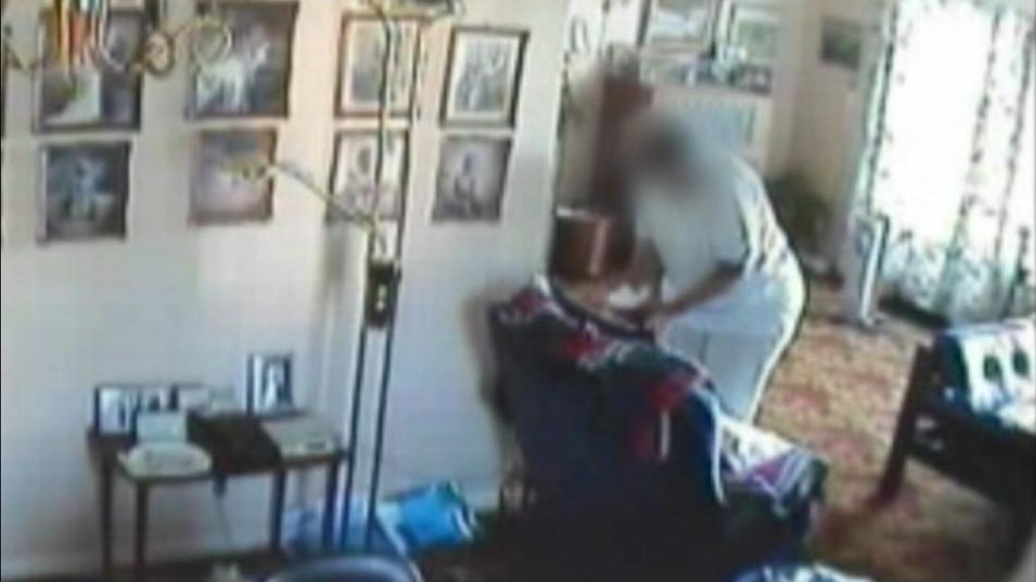 Her blir hjemmehjelpen tatt på fersken