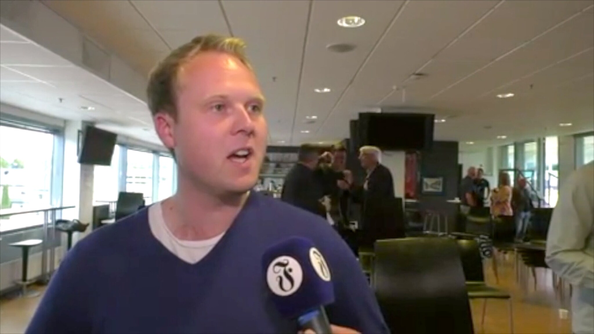 Langeland presenterer seg selv