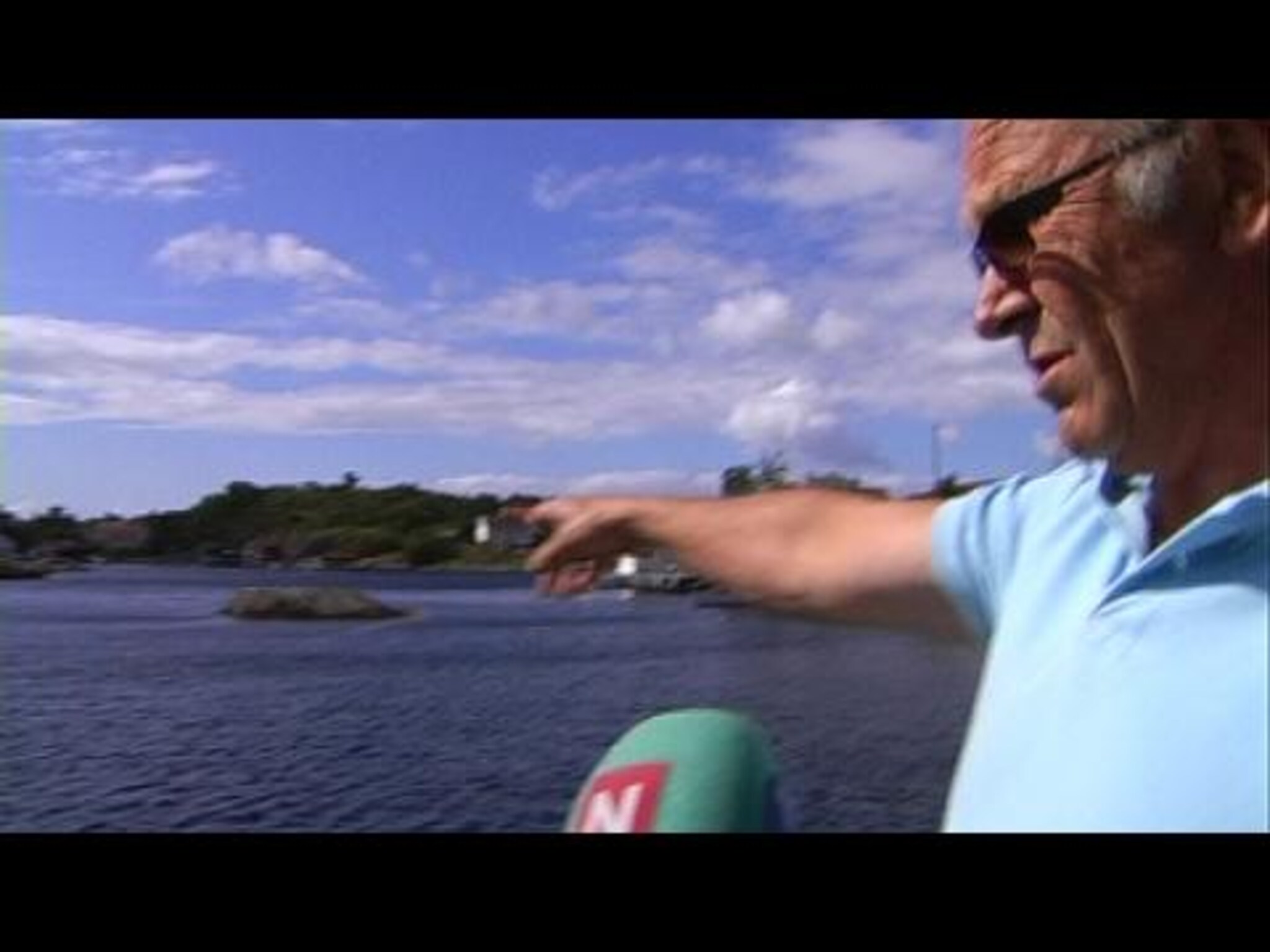 Båtførere råkjører i boligområder