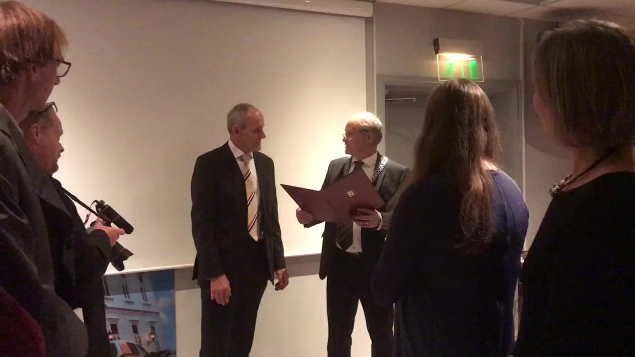 Kongens fortjenstmedalje til Olaf Søyland