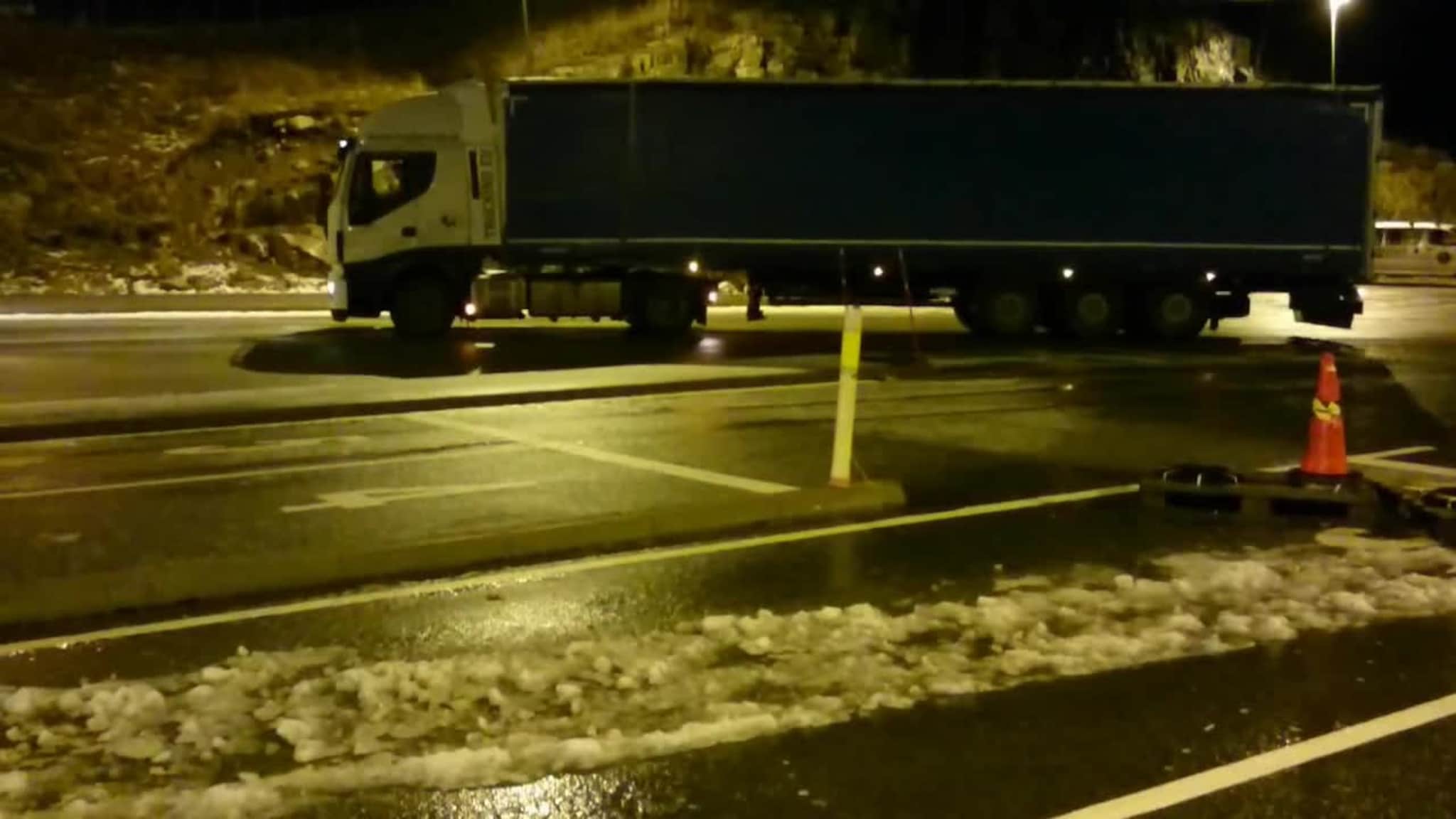 Brukte 25 minutter på 250 meter