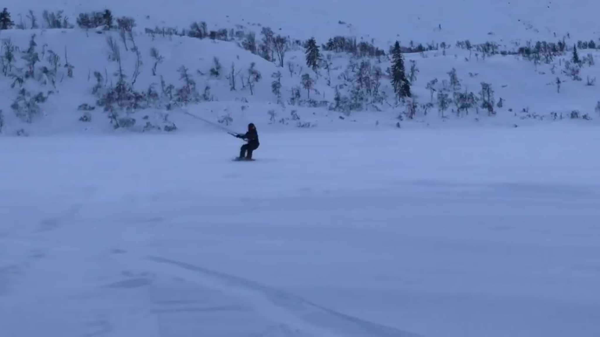 Snøkiting på Myklevatnet, Brokke