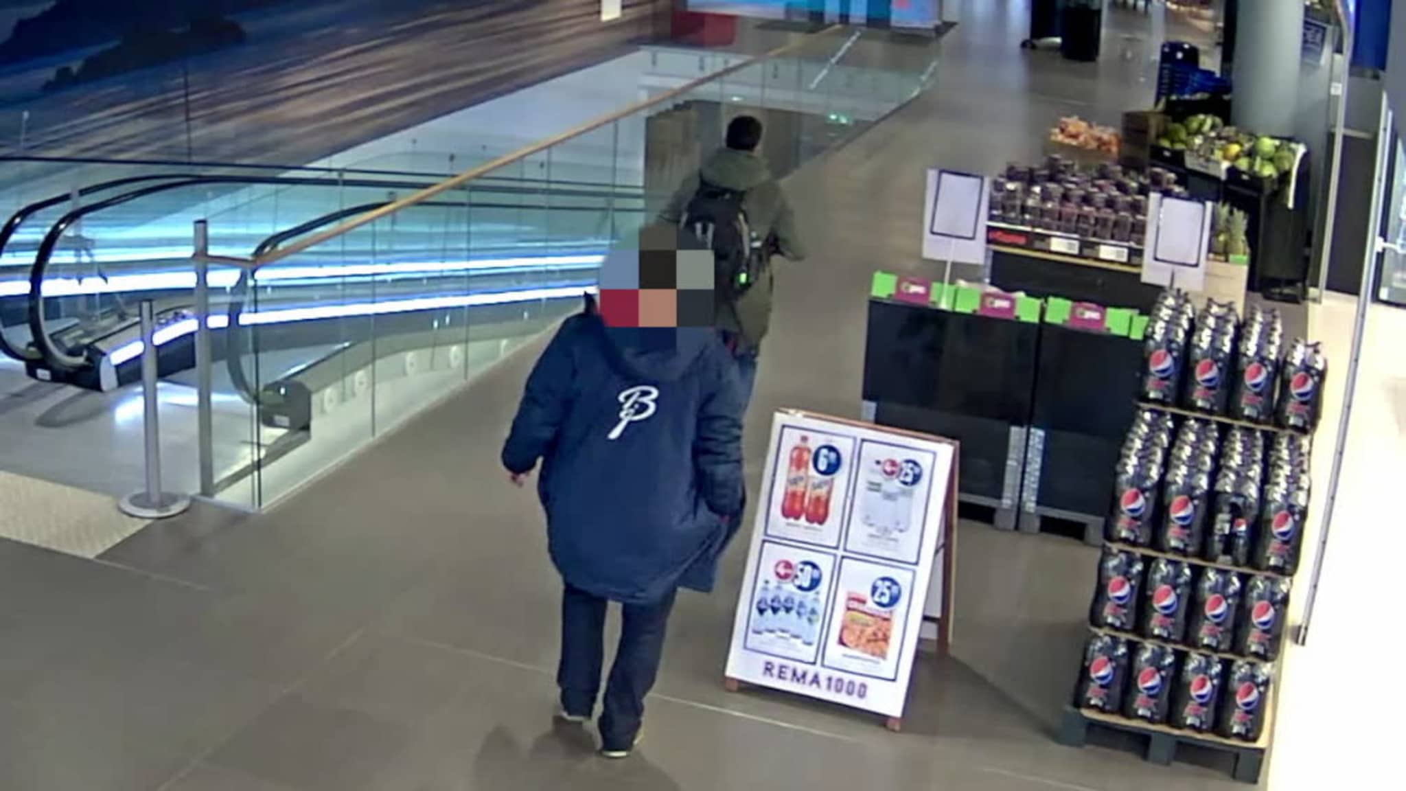 Her blir Iyad Zidan (19) forsøkt knivstukket