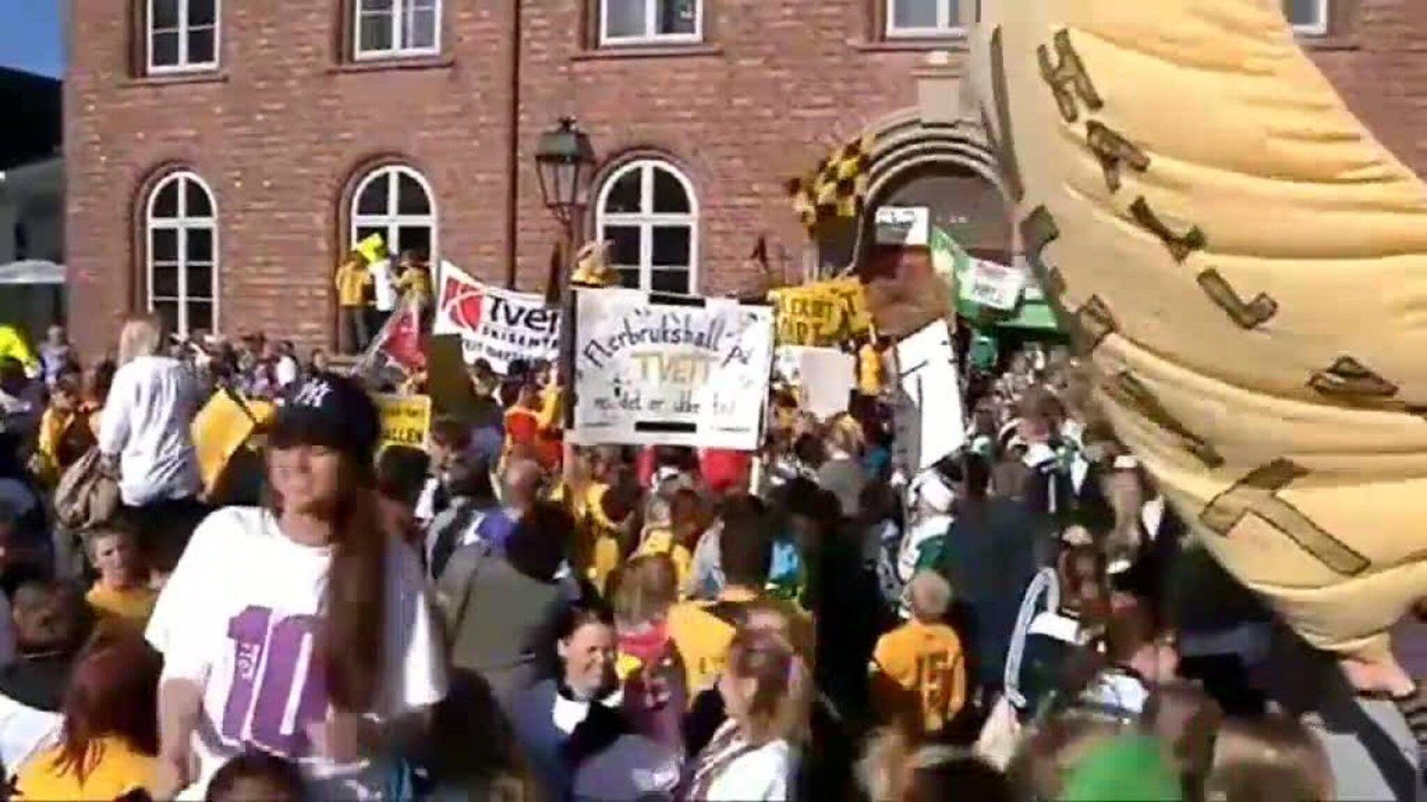 Demonstrasjon på torvet