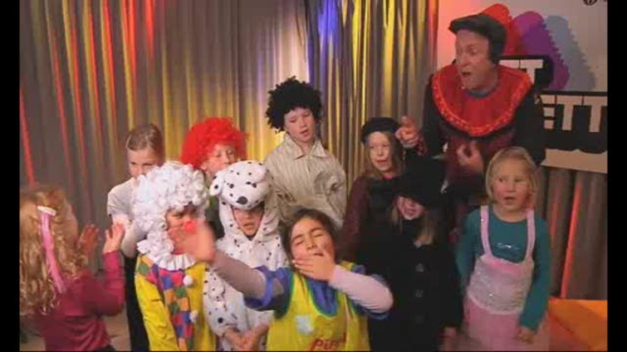 -Vi klovner og leker